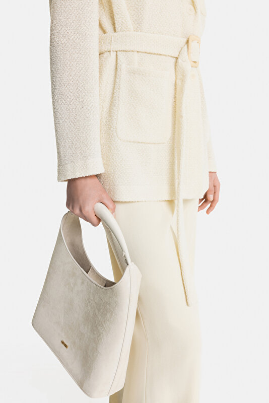 CREAM JACKET 3