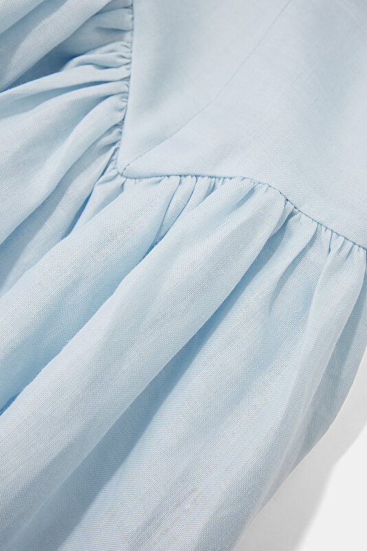 LIGHT BLUE SLEEVELESS DRESS 4
