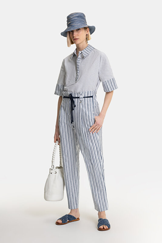 BLUE DESIGN FILLED STRAIGHT CUT TROUSERS 4