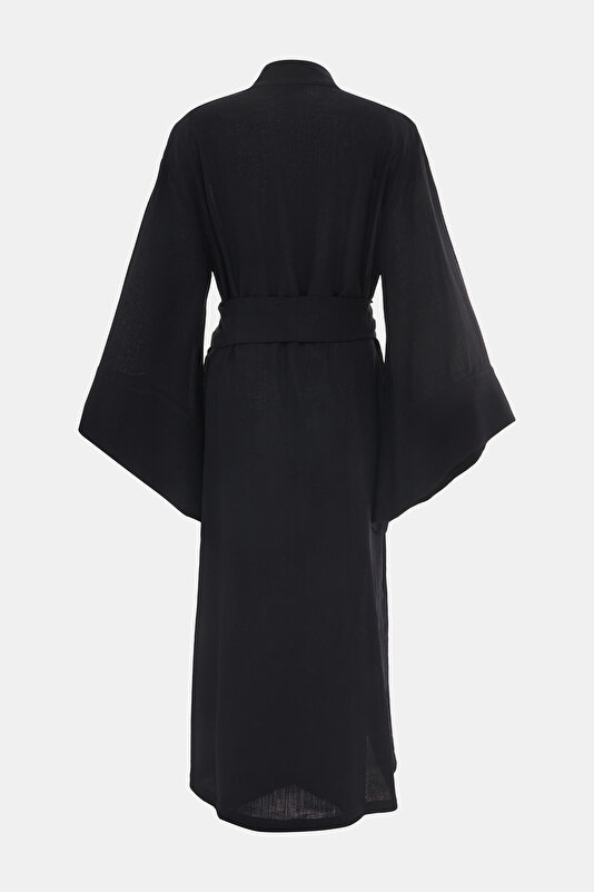 BLACK KIMONO 2