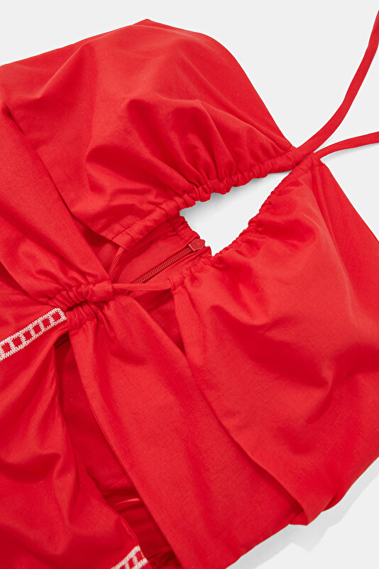RED DRESS 3