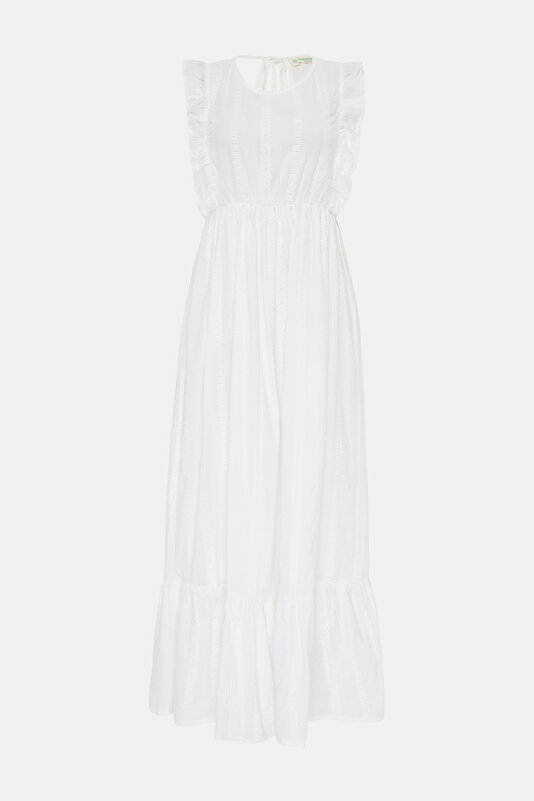 WHITE DRESS
