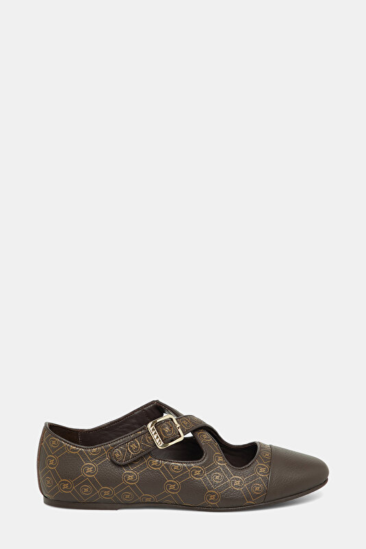 BEIGE FLAT SHOES