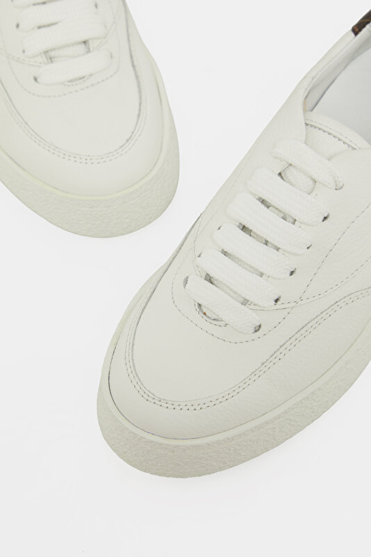 BEIGE MONOGRAM LEATHER SHOE 4