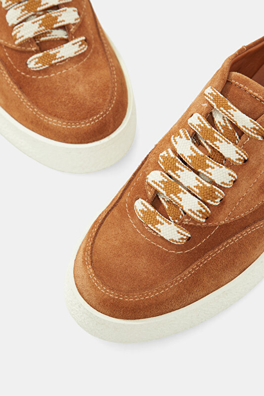 TAN MONOGRAM LEATHER SHOE 4