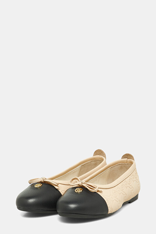 BLACK FLAT SHOES 2