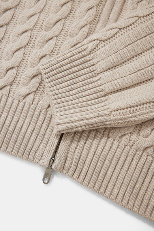 BEIGE KNITTING DESIGN TRICOT 4