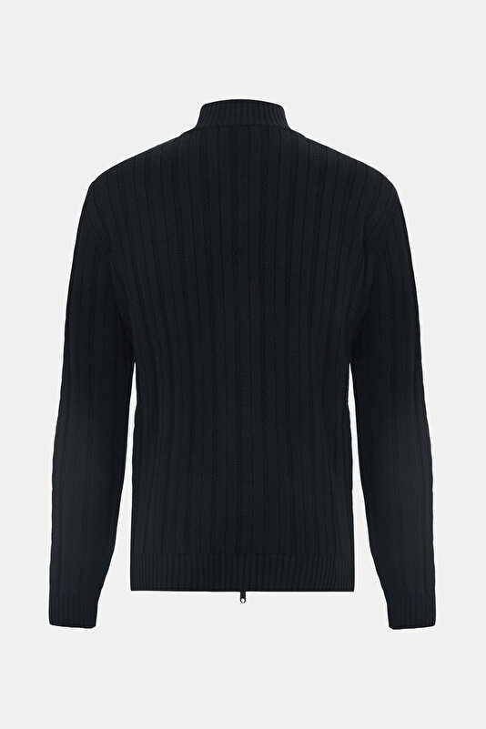 BLACK KNITTING DESIGN TRICOT 2
