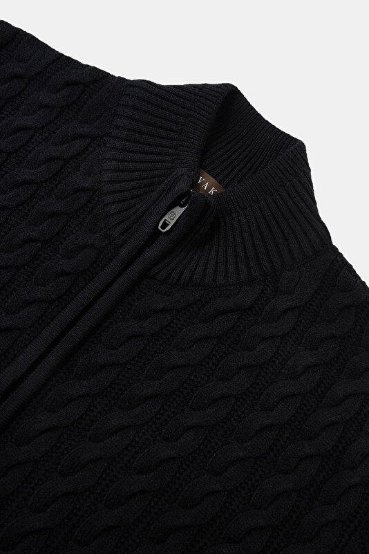 BLACK KNITTING DESIGN TRICOT 3
