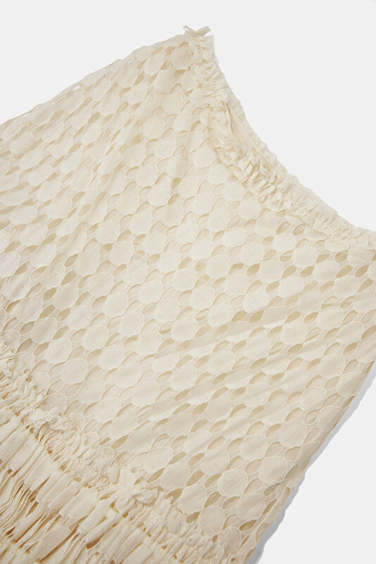 WHITE SKIRT 3