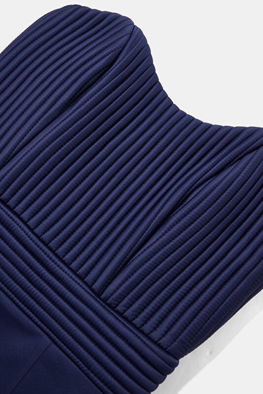 DRESS 3