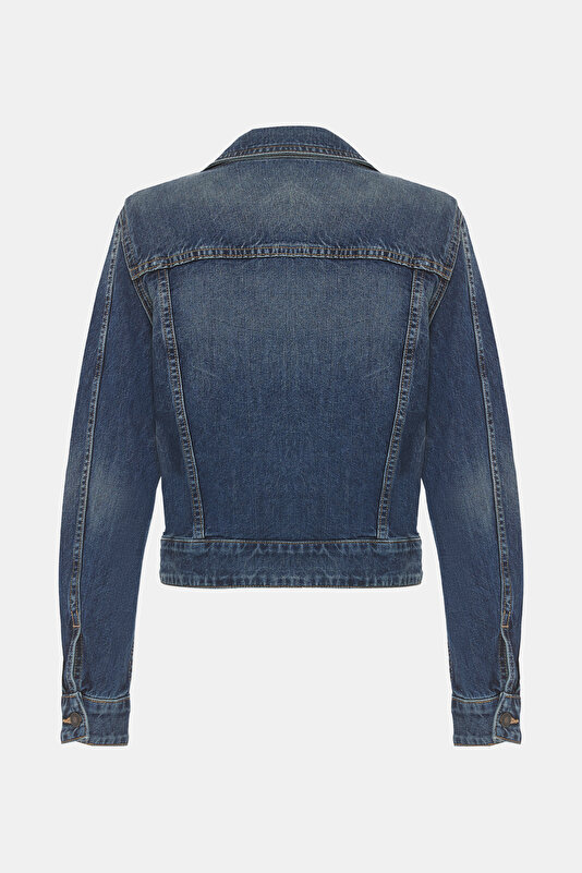 BLUE BUTTONED JACKET 2
