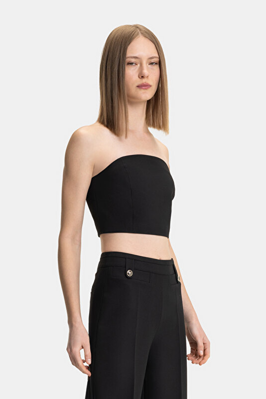 BLACK BLOUSE