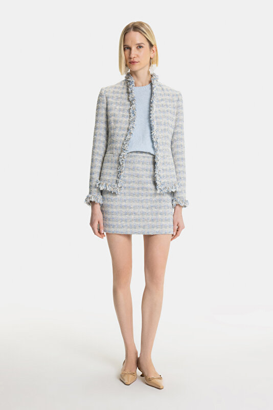 ECRU TEXTURED SHORT SKIRT