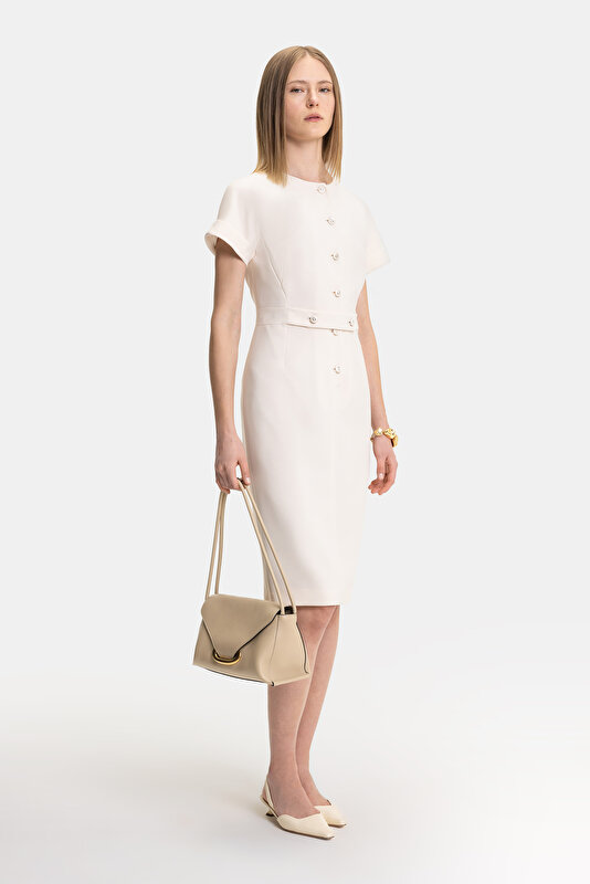 CREAM SHORT SLEEVE BELOW THE KNEE DRESS