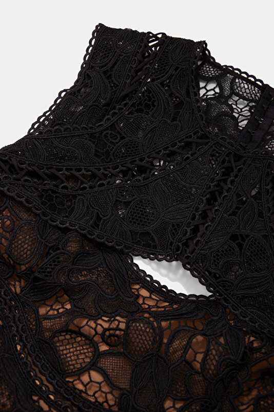 DRESS 3