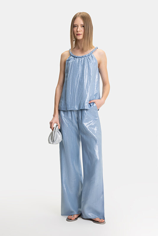 BLUE BASIC / ROUND NECKLINE SLEEVELESS BLOUSE 4
