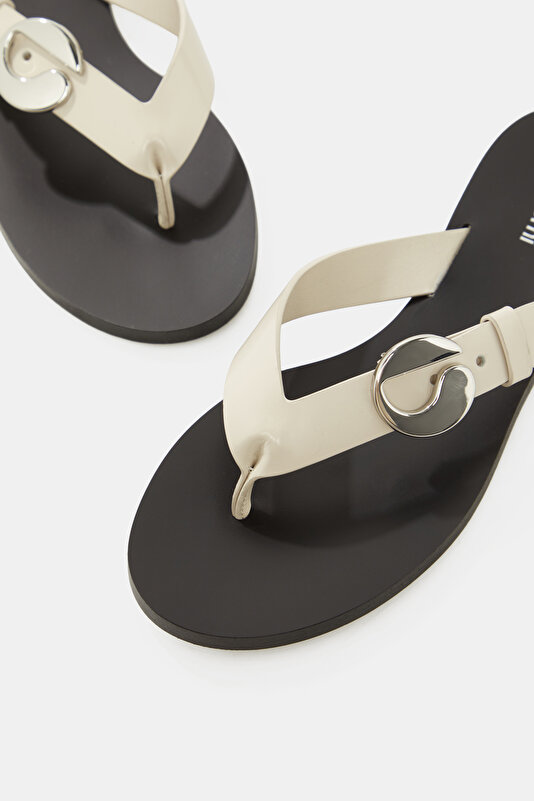 LIGHT BEIGE SLIPPER 4