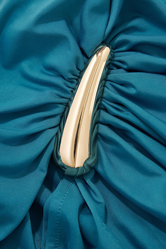 DRESS 4