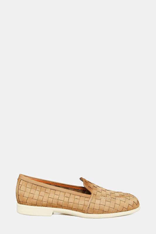 BEIGE KNITTING DESIGN SUEDE SHOES