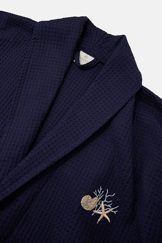 BATHROBE 3