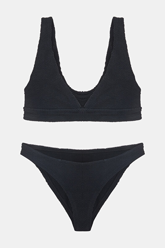 BLACK BIKINI