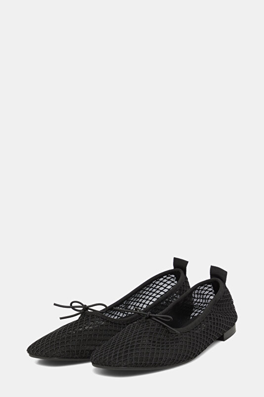 BLACK FLAT SHOES 2