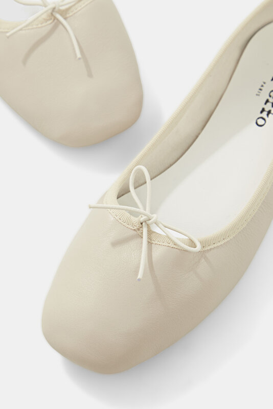 LIGHT CREAM FLAT SHOES 4