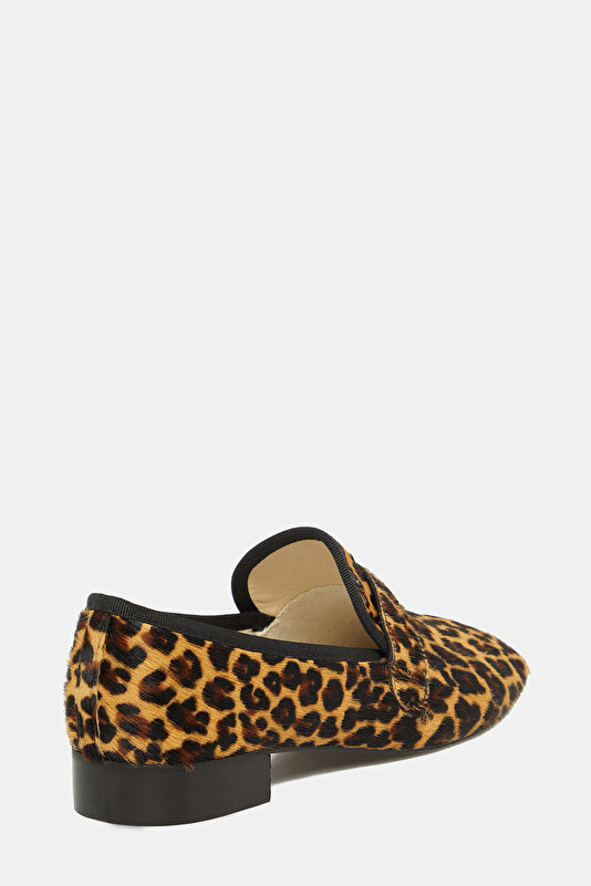 MULTICOLOR DESIGN FILLED SHOE 3