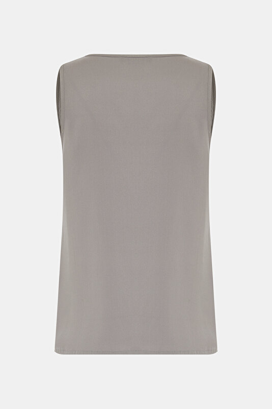 GREY BASIC / ROUND NECKLINE SLEEVELESS BLOUSE 2