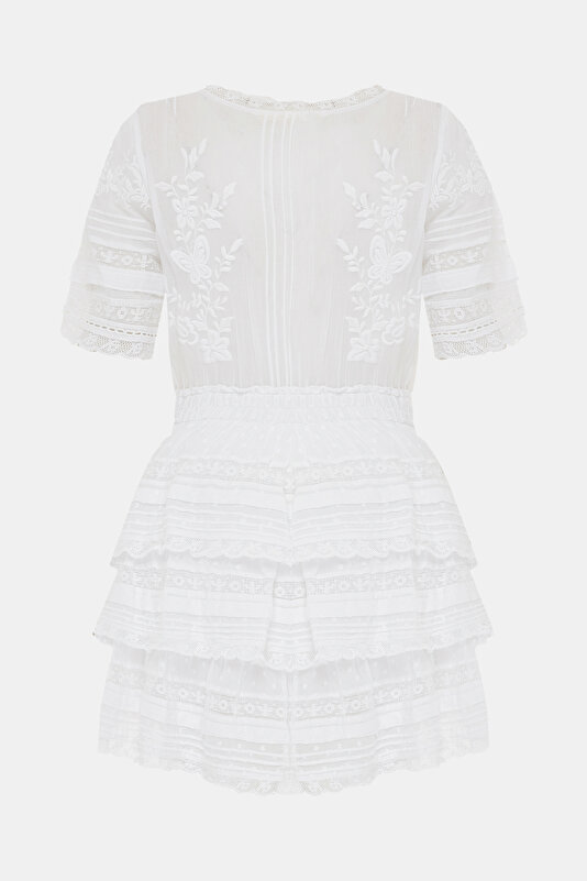 WHITE DRESS 2