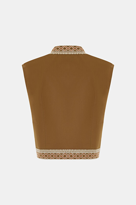 BEIGE BLOUSE 2