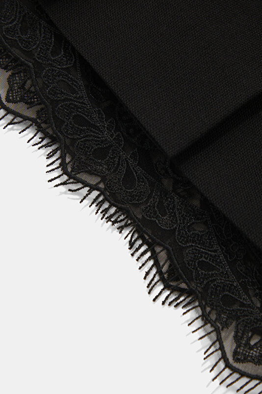 BLACK PLEATED SKIRT 4