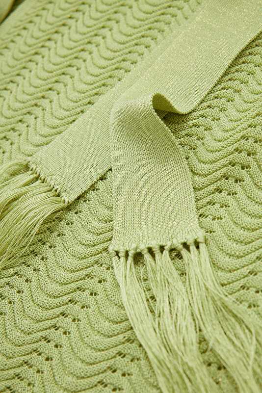 LIGHT GREEN KIMONO 4