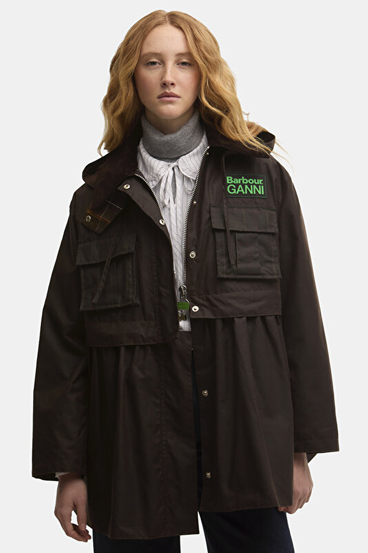 BROWN PARKA 3
