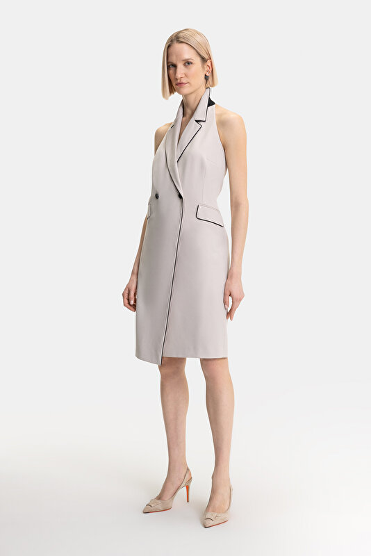 BEIGE SLEEVELESS ABOVE THE KNEE DRESS 4