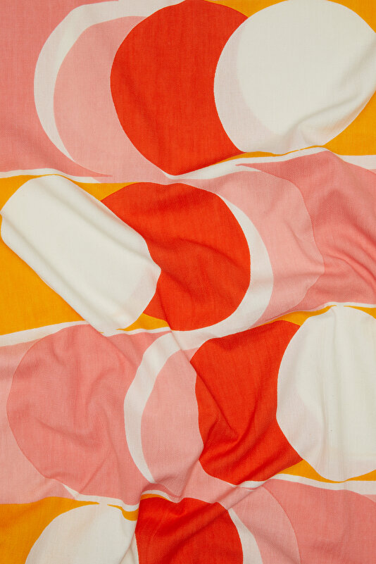 LIGHT PINK TOWEL 2