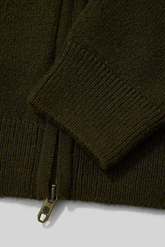 KHAKI TRICOT 4