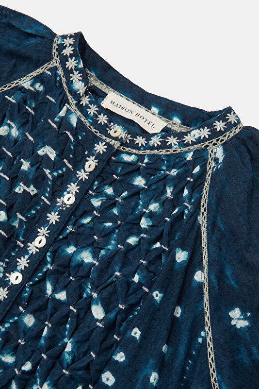 BLUE DRESS 3