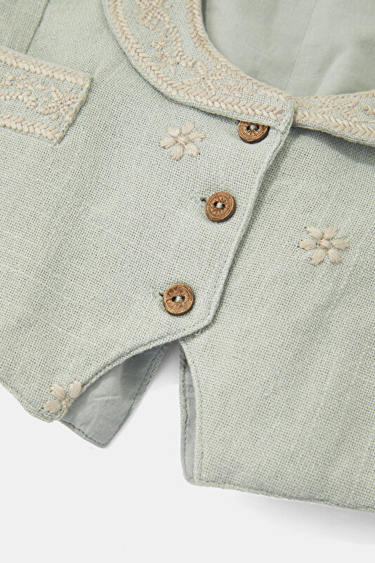 LIGHT BLUE VEST 4