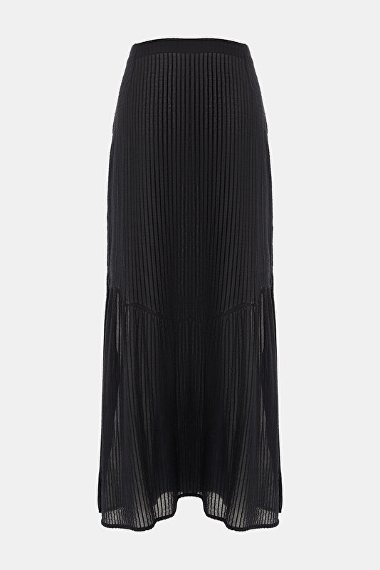 BLACK SKIRT 2