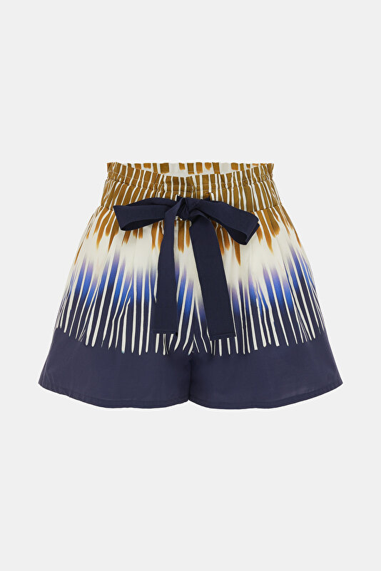 CREAM DESIGN FILLED SHORTS