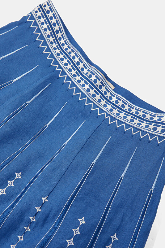 BLUE SKIRT 3