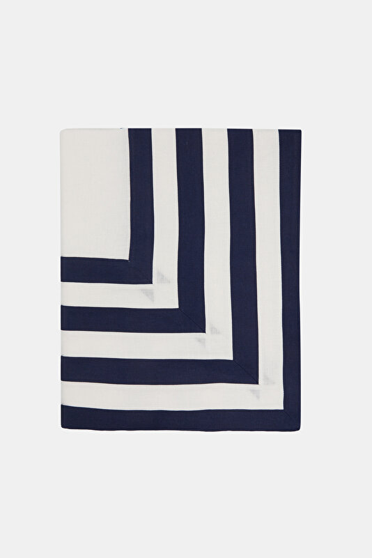 TABLECLOTH