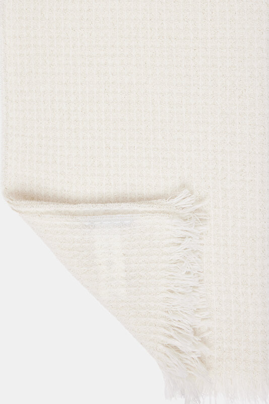 ECRU SHAWL 2