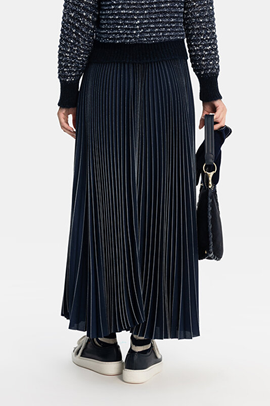 NAVY BLUE PLISSE SKIRT 3