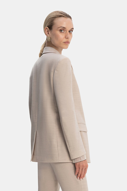 ECRU SURPLICE NECKLINE (CROSS-OVER NECKLINE) JACKET 2