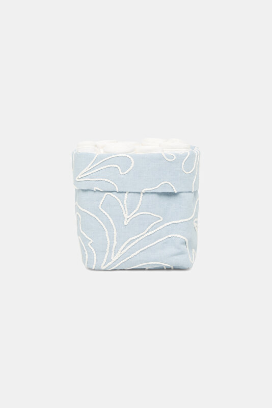 POUCH