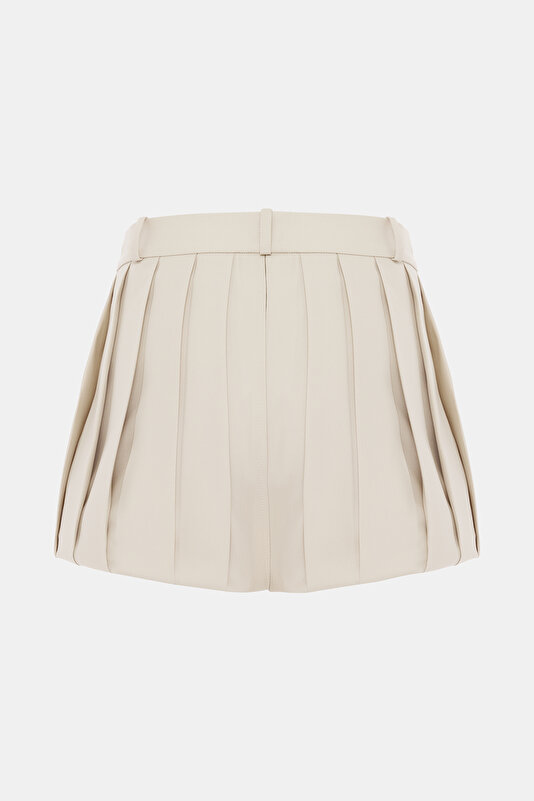 WHİTE BLOUSE 2