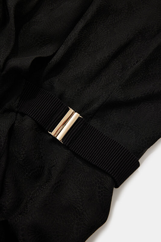 BLACK LONG SLEEVE MIDI DRESS 4